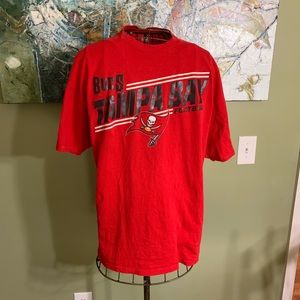 Tampa Bay Bucs t-shirt in size XL.